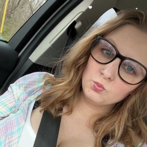 Meet your Posher, Helena